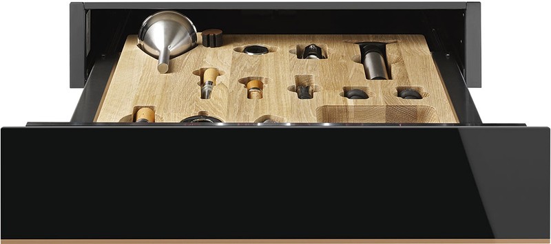 Ящик сомелье Dolce Stil Novo медный профиль SMEG CPS615NR